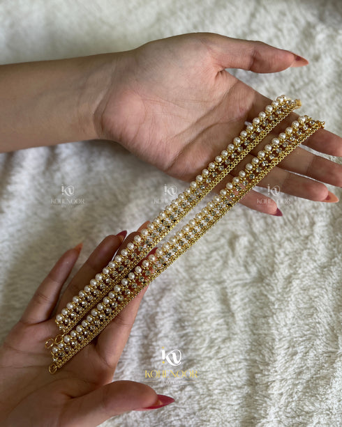 Manjus Pearl Elegance Payal